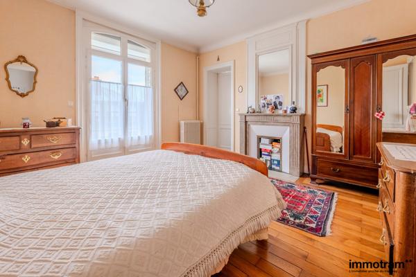 Vente Appartement 240m 2 - 5 chambre(s) - La Madeleine, Botanique • Réf. VA26627