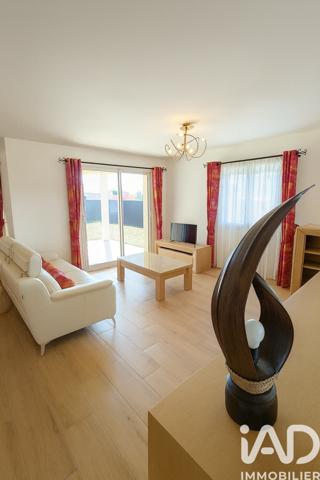 Maison à vendre 5 pièces 109 m² Saint-Seurin-sur-l'Isle