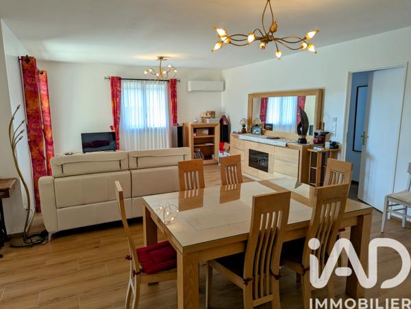 Maison à vendre 5 pièces 109 m² Saint-Seurin-sur-l'Isle