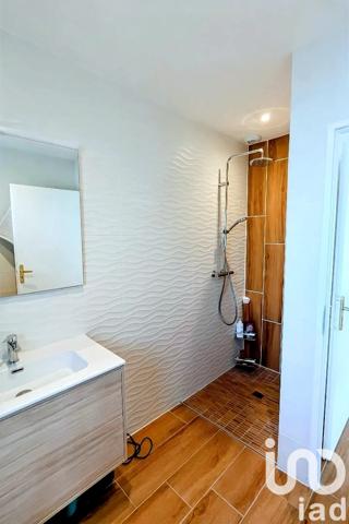 Maison à vendre 5 pièces 109 m² Saint-Seurin-sur-l'Isle