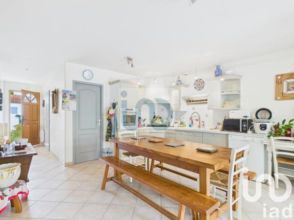 House for sale 5 rooms 88 m² Rivedoux-Plage