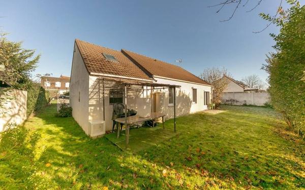 Maison à vendre    4 pièces • 75 m2 Ozoir-la-Ferrière