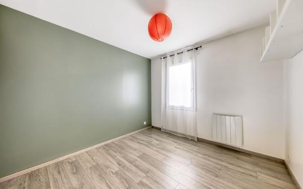 Maison à vendre    4 pièces • 75 m2 Ozoir-la-Ferrière