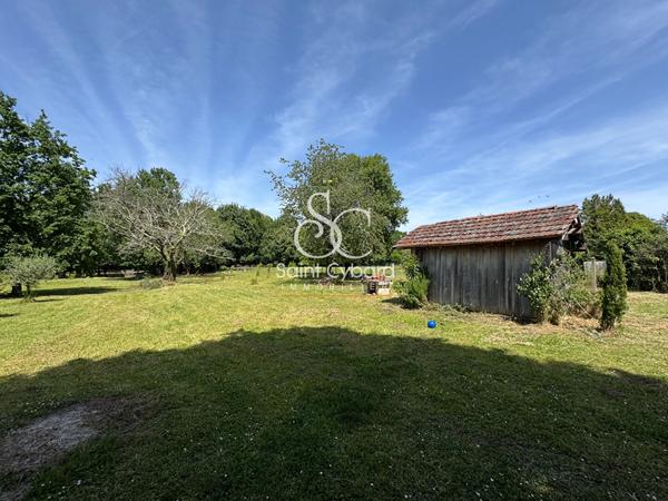 Angoulême – Ensemble immobilier de 265m² environ