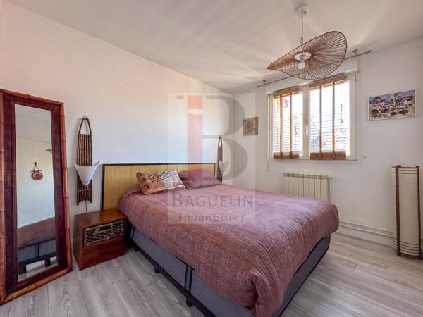 Maison 4 chambres, jardin clos et garage
