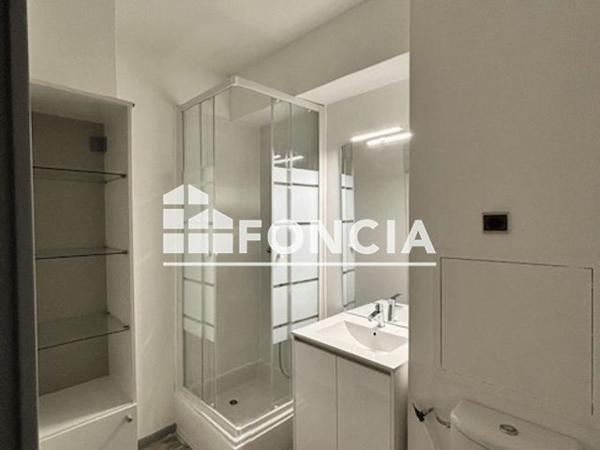 Location Studio 26.6 m² - 19 RUE RODOLOSE Toulouse 31300