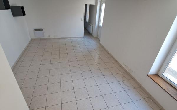 Maison à louer    3 pièces • 70 m2 Châtillon-Coligny