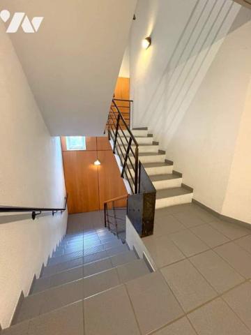 Local à usage professionnel