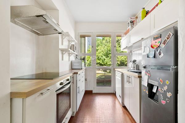 Appartement Saint Germain En Laye 4 pièce(s) 83 m2 535 000 € **  - Référence  18215
