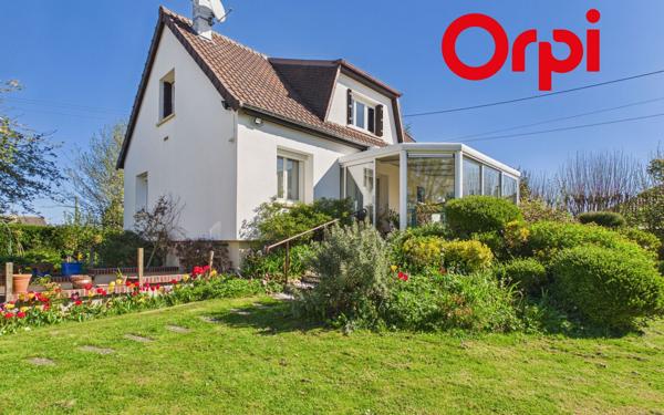 Maison à vendre    5 pièces •  Bernay