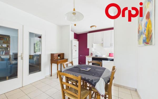 Maison à vendre    5 pièces •  Bernay