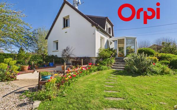 Maison à vendre    5 pièces •  Bernay