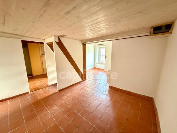 Maison à vendre 3 pièces 66 m2 avec terrasse LAURIS (84)