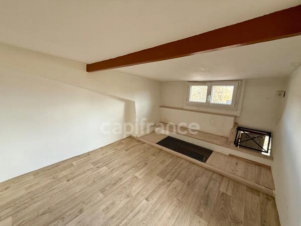 Maison à vendre 3 pièces 66 m2 avec terrasse LAURIS (84)
