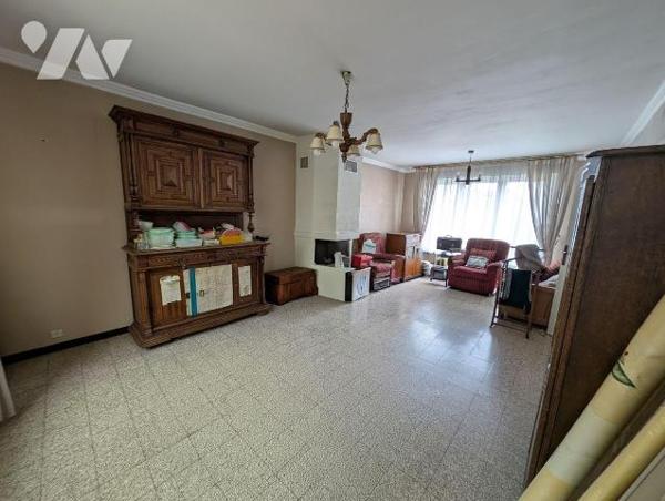 EXCLUSIVITE ! Maison à vendre - Grande-Synthe - 100 m² - Jardin Sud - Garage

Située sur le s...