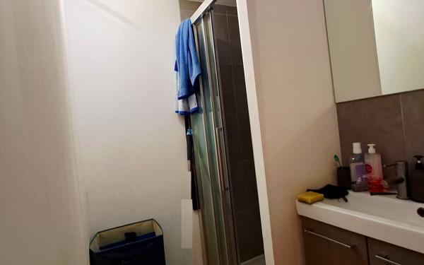 Immeuble à vendre    5 pièces •  Château-Landon