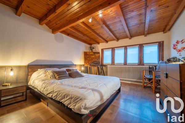 Appartement 5 pièces de 126 m² à Woippy (57140)