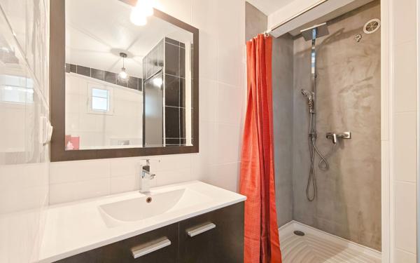 Appartement à vendre    2 pièces • 56 m2 Aurillac