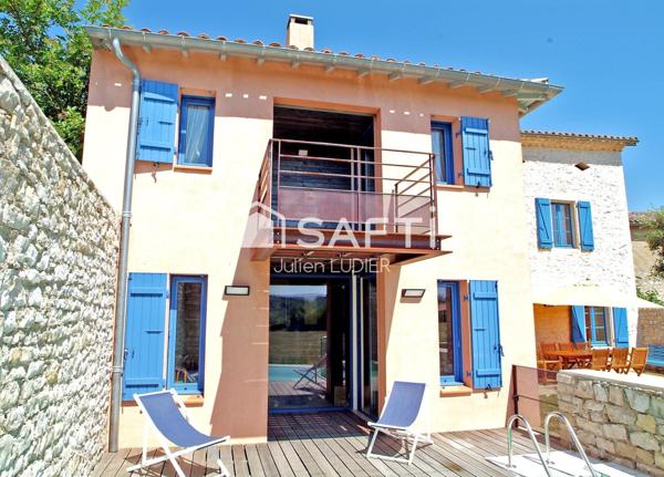 Maison en pierre de 245 m2, entièrement rénovée.