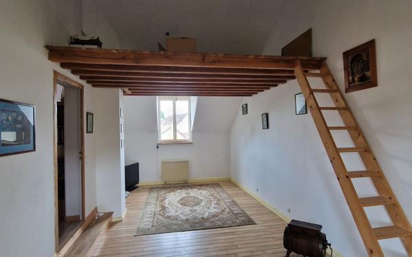 Maison à vendre    8 pièces •  La Fresnaye-sur-Chédouet