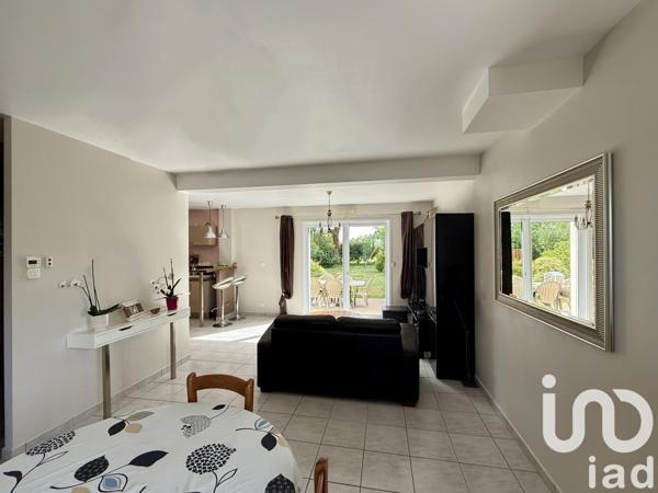 Maison à vendre 7 pièces 113 m² Grandchamp-des-Fontaines