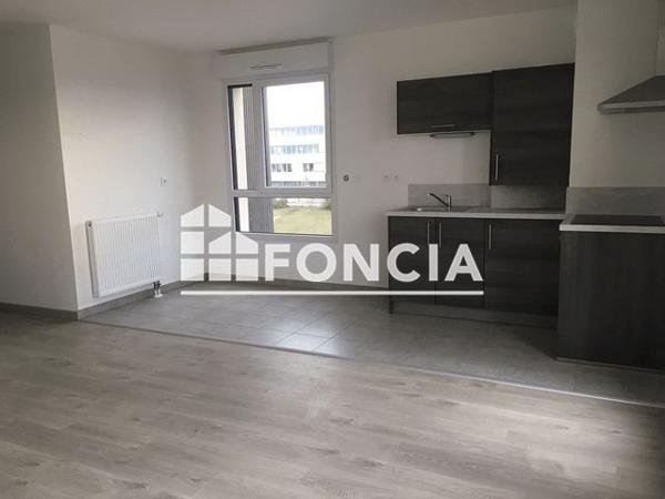 Location Appartement 4 pièces 80.7 m² - 142 RUE DE LA MAISON PLATE Olivet 45160