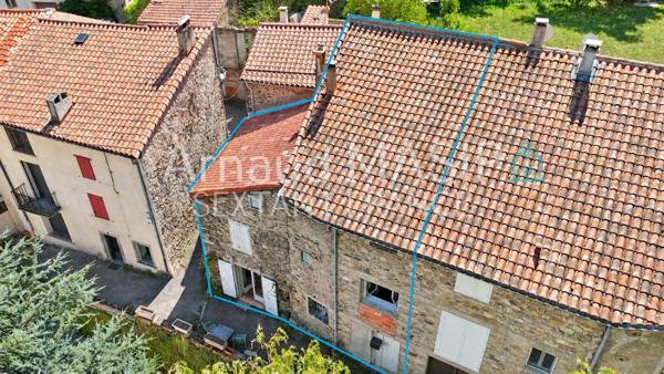 MAISON EN PIERRES AVEC ATELIER DANS VILLAGE TRANQUIL PRISE