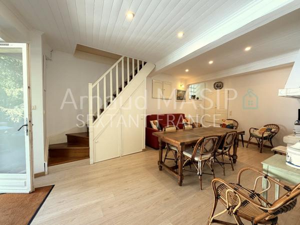 MAISON EN PIERRES AVEC ATELIER DANS VILLAGE TRANQUIL PRISE
