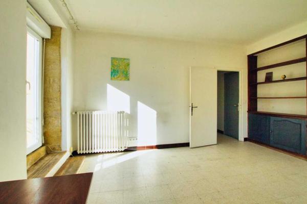 Maison ancienne - Sarlat-la-caneda CENTRE VILLE SARLAT - Appartement et local avec jardin et terrasse