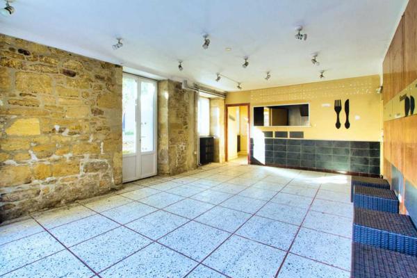 Maison ancienne - Sarlat-la-caneda CENTRE VILLE SARLAT - Appartement et local avec jardin et terrasse