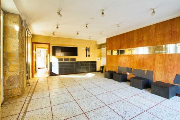 Maison ancienne - Sarlat-la-caneda CENTRE VILLE SARLAT - Appartement et local avec jardin et terrasse