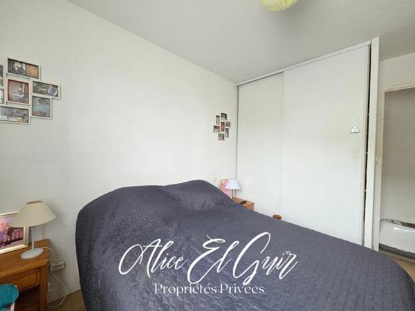 Appartement T3 avec terrasse au RDC et 2 places de parking