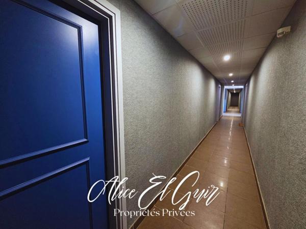 Appartement T3 avec terrasse au RDC et 2 places de parking