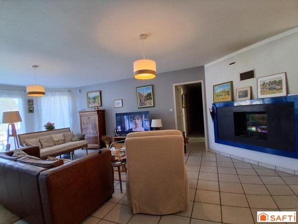 Maison 171m2, 5 chambres, piscine, jacuzzi, garage