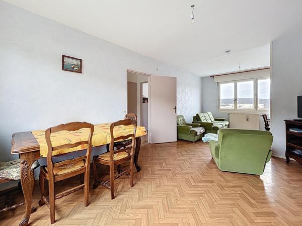 Charmante maison familiale au calme avec jardin et potentiel d’aménagement à Rombas !!!