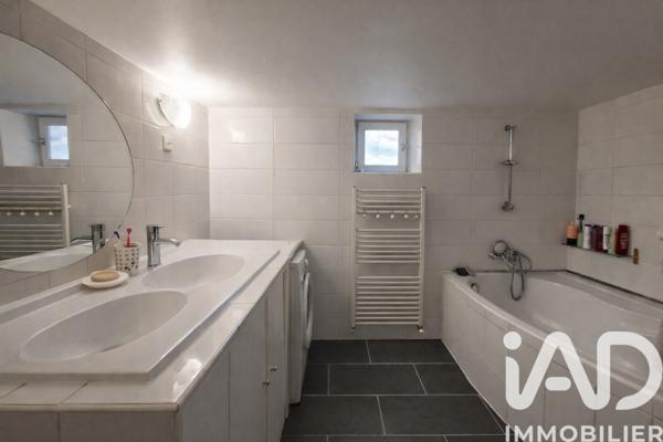 Maison à vendre 4 pièces 98 m² Pont-Saint-Vincent