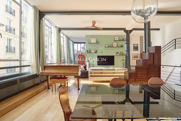 A vendre - appartement  atelier loft "Esprit maison"- 75018 Paris - Lepic-Caulaincourt