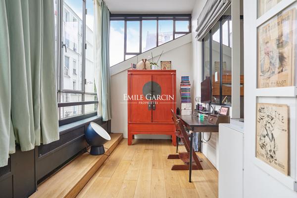 A vendre - appartement  atelier loft "Esprit maison"- 75018 Paris - Lepic-Caulaincourt