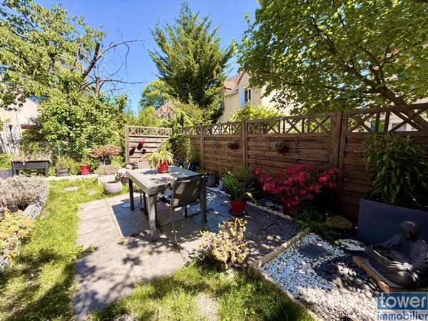 Maison
                                                                                                                                                                                                                                                                                                                        6 pièce(s)                                                                                                                                                                                                          3 chambre(s)                                                                                                                                                                                                          87  m²