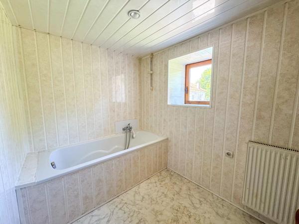 Vente Maison de village 3 pièces 78 m2 à Champsevraine