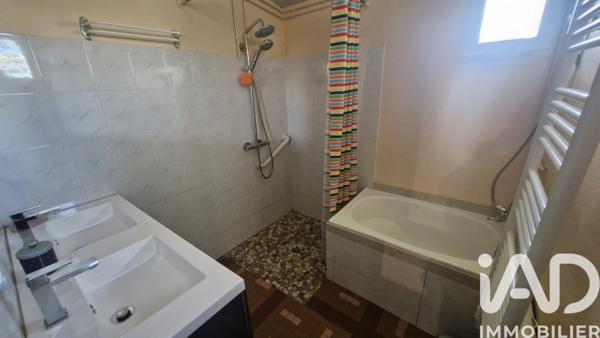 Location maison 4 pièces 102 m² Poueyferré