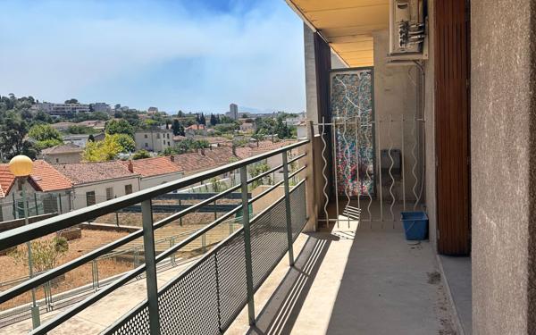 Appartement à vendre    5 pièces • 95,55 m2 Marseille 13