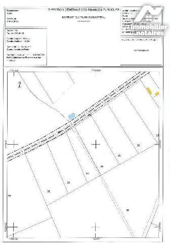 A VENDRE AUX POVOSTS, à CHAOURCE,
Terrain à bâtir viabilisé

Surface totale : 2013 m²
AH 31
