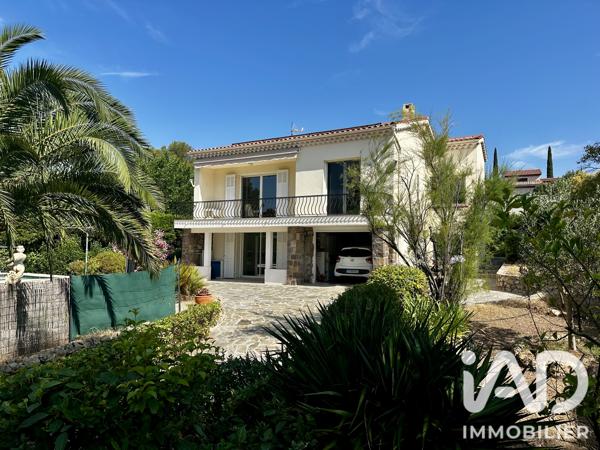 Maison à vendre 5 pièces 136,93 m² Saint-Raphaël