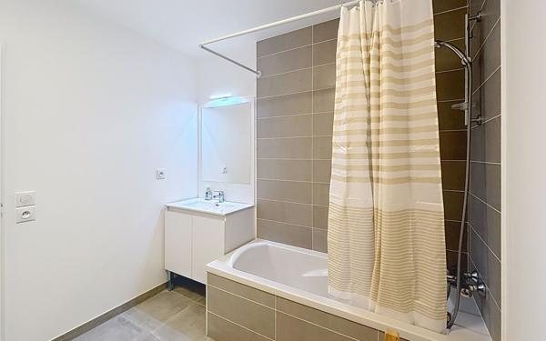 Appartement à louer    1 pièce •  Annemasse