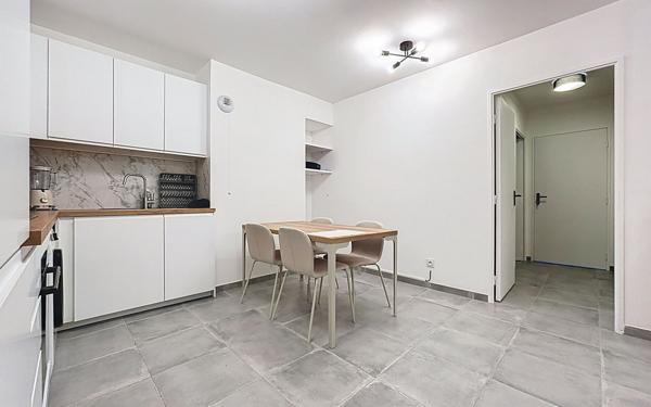 Appartement à louer    1 pièce •  Annemasse