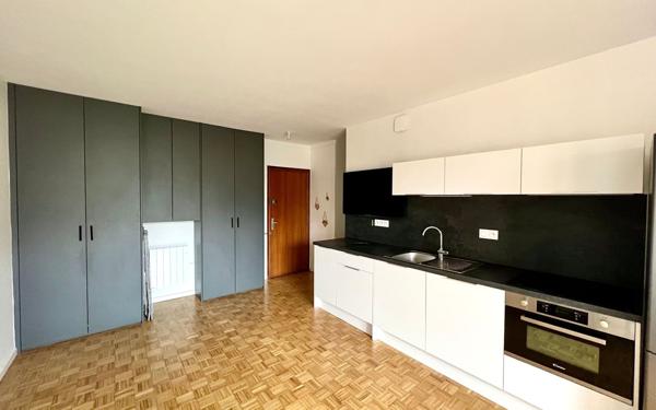 Appartement à louer    2 pièces • 34,15 m2 Tassin-la-Demi-Lune