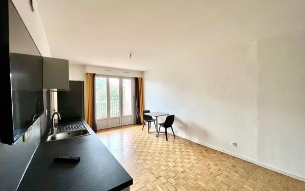 Appartement à louer    2 pièces • 34,15 m2 Tassin-la-Demi-Lune