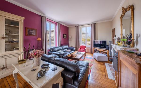 Maison à vendre    8 pièces • 300 m2 Dommartin-lès-Toul