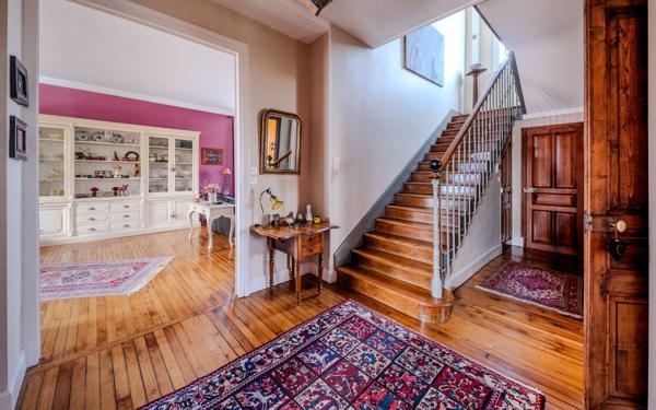 Maison à vendre    8 pièces • 300 m2 Dommartin-lès-Toul